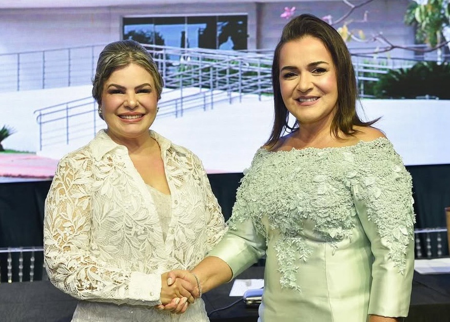 ADRIANE LOPES E CAMILLA NASCIMENTO SÃO ABSOLVIDAS POR ABUSO DE PODER