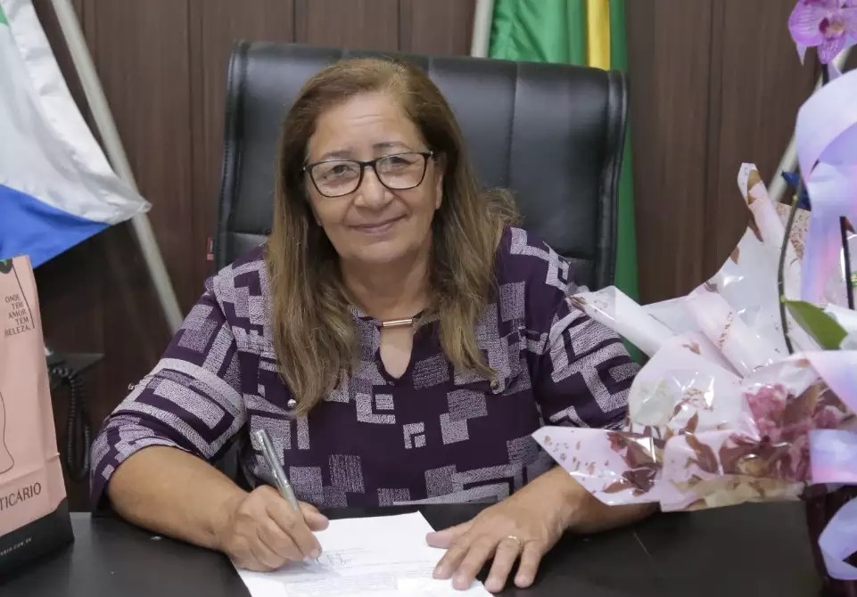 EX-VICE-PREFEITA DENUNCIADA POR HOMOFOBIA EM ELEIÇÃO DO CONSELHO TUTELAR