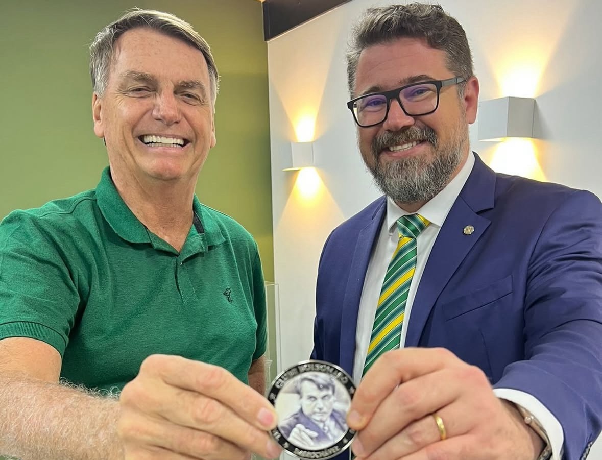 POLLON AFIRMA QUE NÃO PARTICIPA DE DECISÕES DO PARTIDO APÓS EXPULSÃO