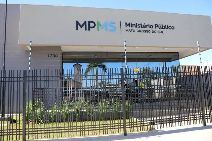 SEM LICENÇA, MPE IMPDE PREFEITURA DE CONSTRUIR LOTEAMENTO URBANO
