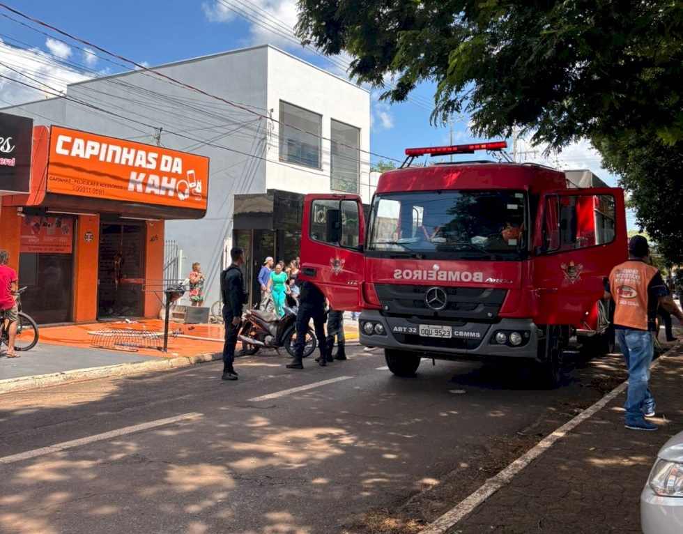 HOMEM ARMADO DISPARA EM LOJA DE CELULAR E SE SUICIDA EM CAARAPÓ