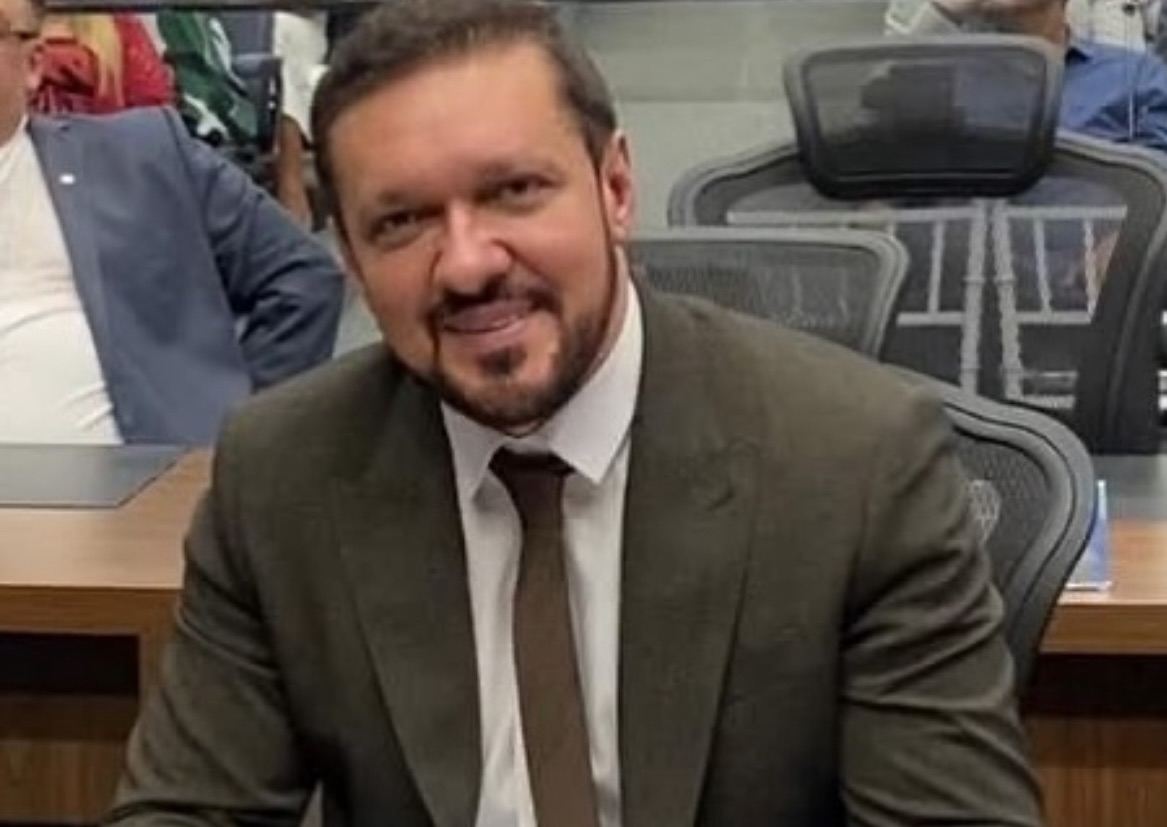 LUCAS DE LIMA SE FILIA AO PL E O PARTIDO GANHARÁ ESPAÇO NA ASSEMBLEIA