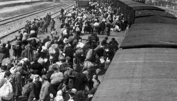 NO DIVÃ EM PARIS – O CREPÚSCULO DO NOVO IMPERADOR