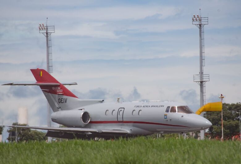 Pista do Aeroporto de Dourados passa por nova inspeção do GEIV