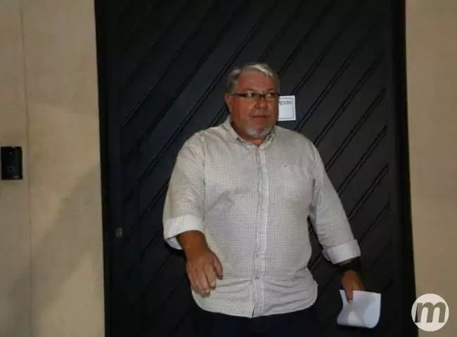 APÓS MUDAR DE PAÍS HÁ 9 ANOS, EMPRESÁRIO PEÇA-CHAVE REAPARECE EM AÇÃO DA COFFEE BREAK