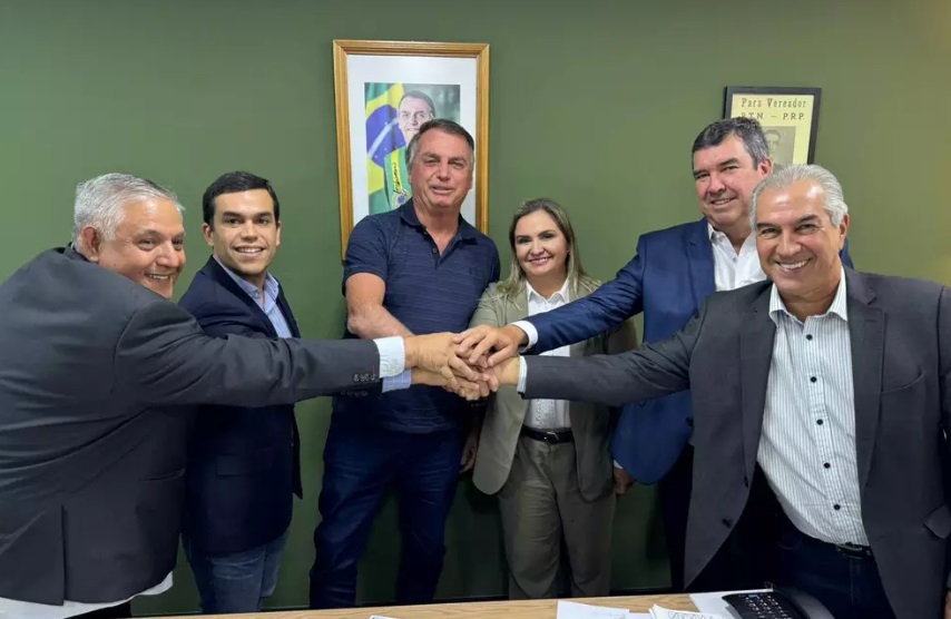 Riedel, o muro e a maré bolsonarista: dilemas de um governador bem comportado